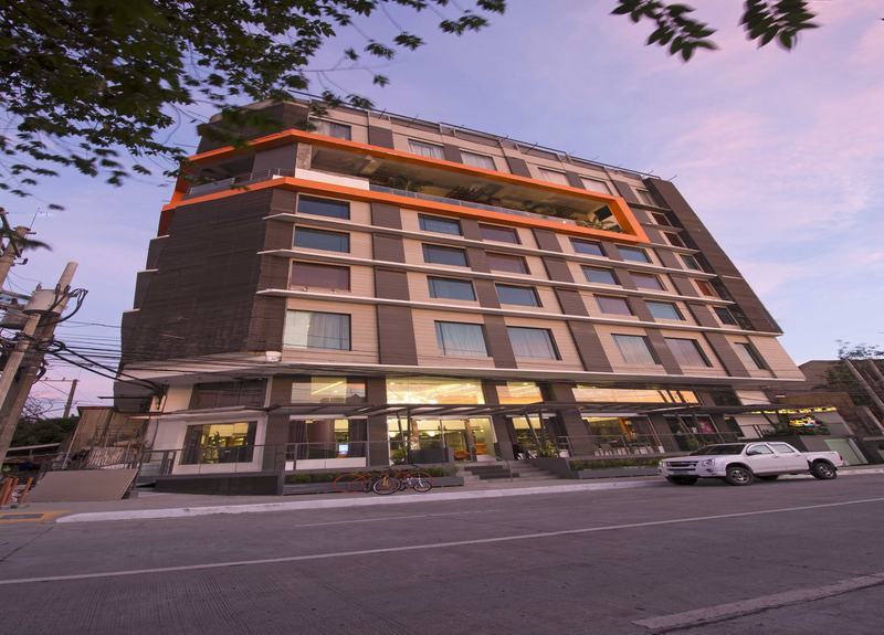Hive Hotel Ciudad Quezon Exterior foto